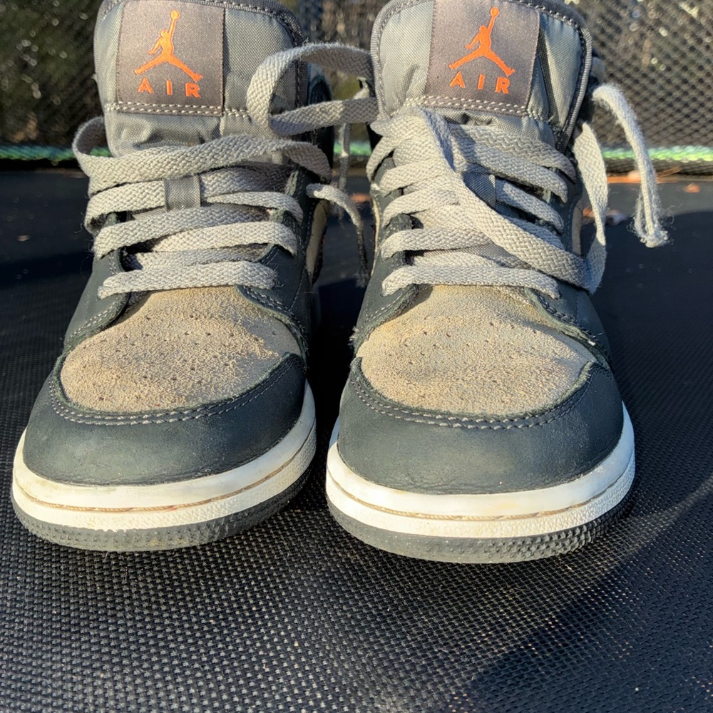 Nike Kids Sneakers - Gray and Orange